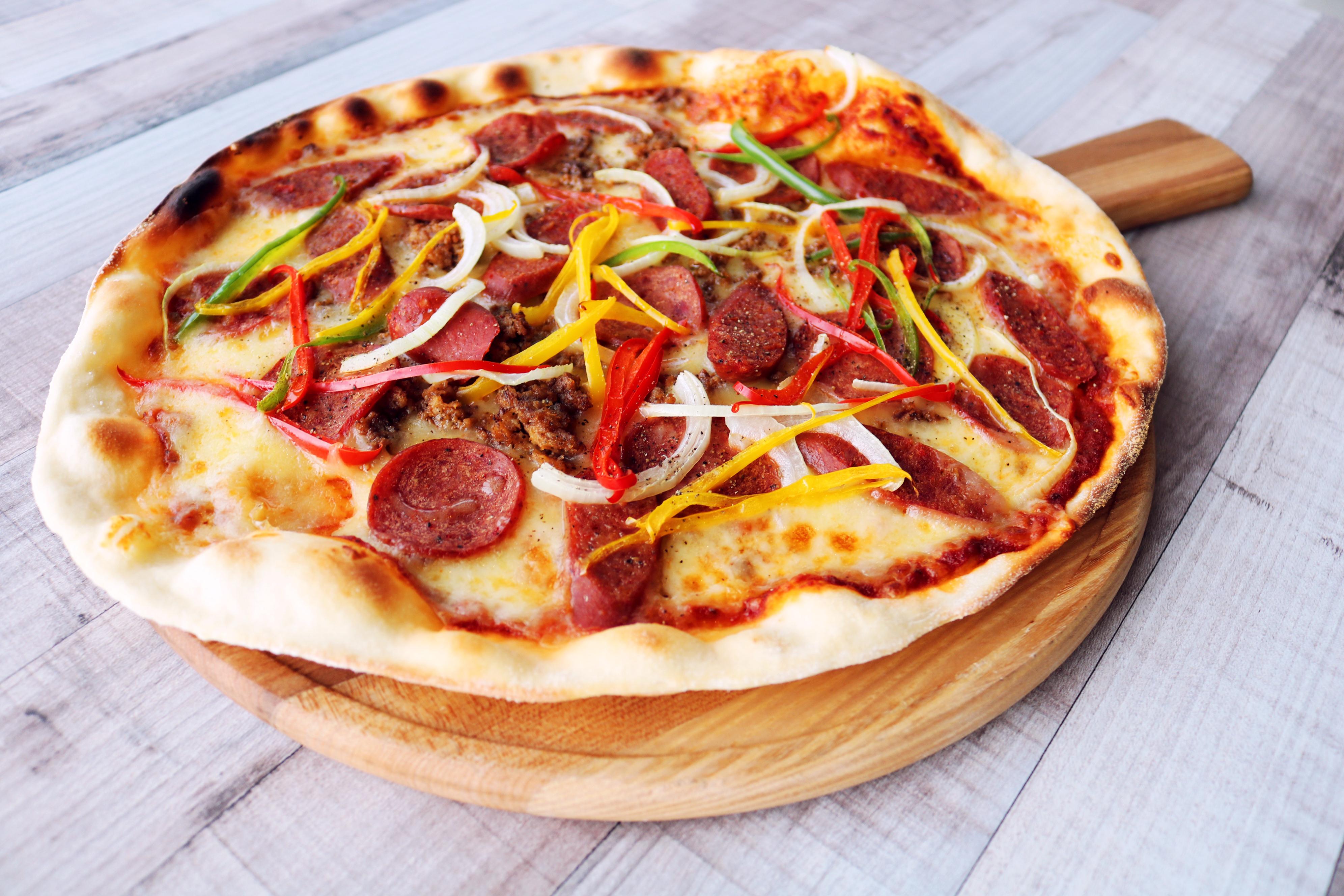 Grand Ion Delemen Hotel Genting Highlands Exterior photo A pizza